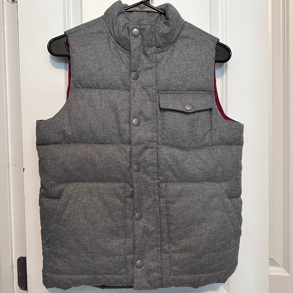 Old Navy Puffer Vest (Girls Size 10-12)